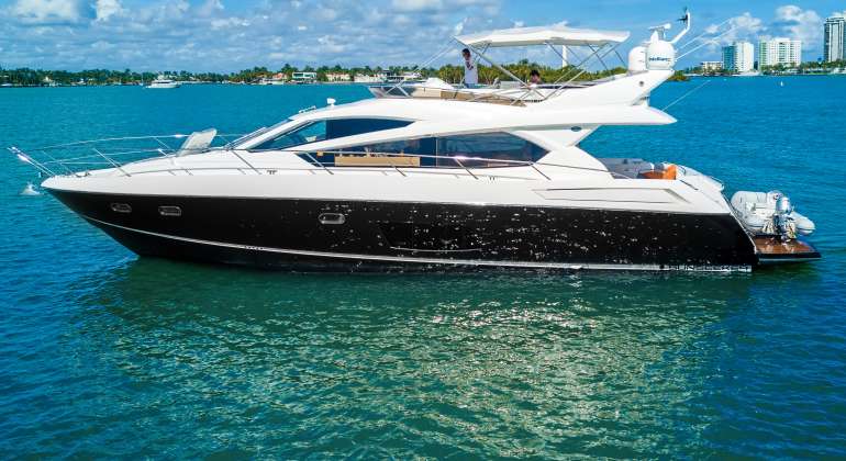 70ft Sunseeker (Flybridge)