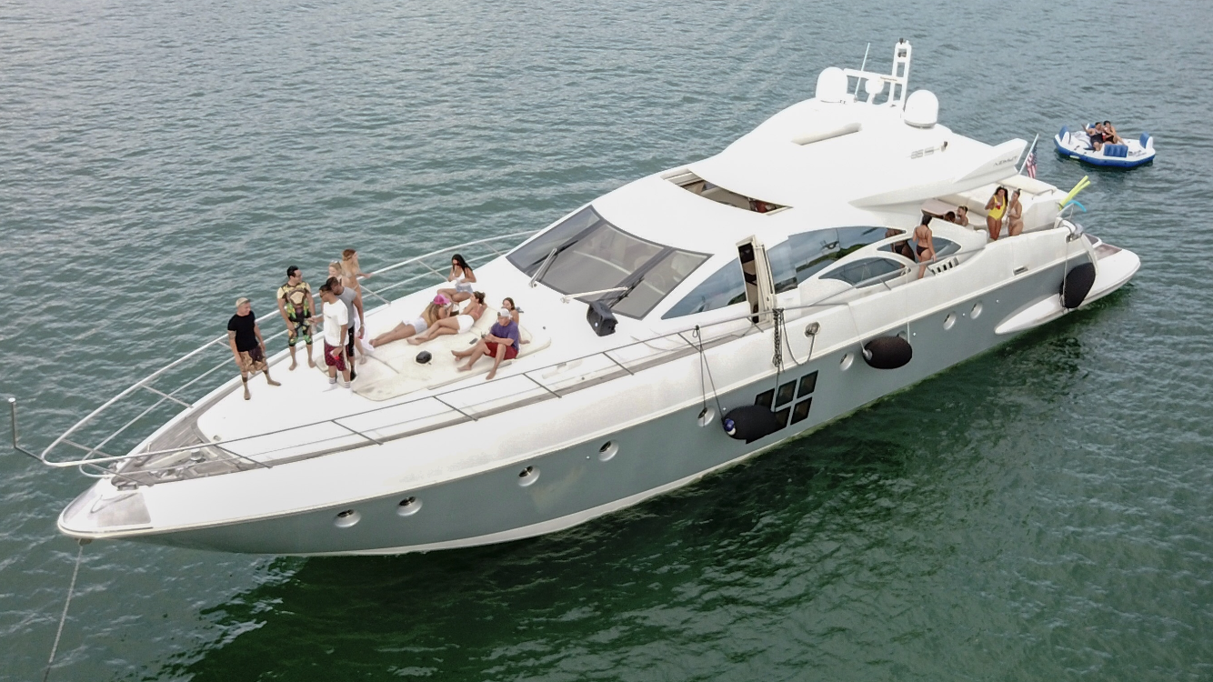 86S Azimut flybridge 